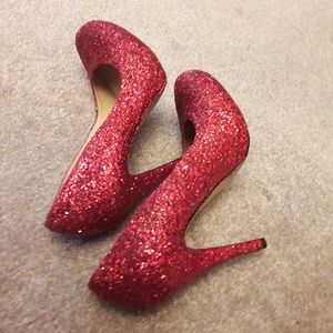 🌷Red glitter heels leather Talbot